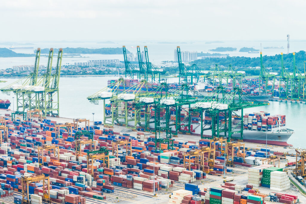 Foto muelle de mercancías visto desde arriba