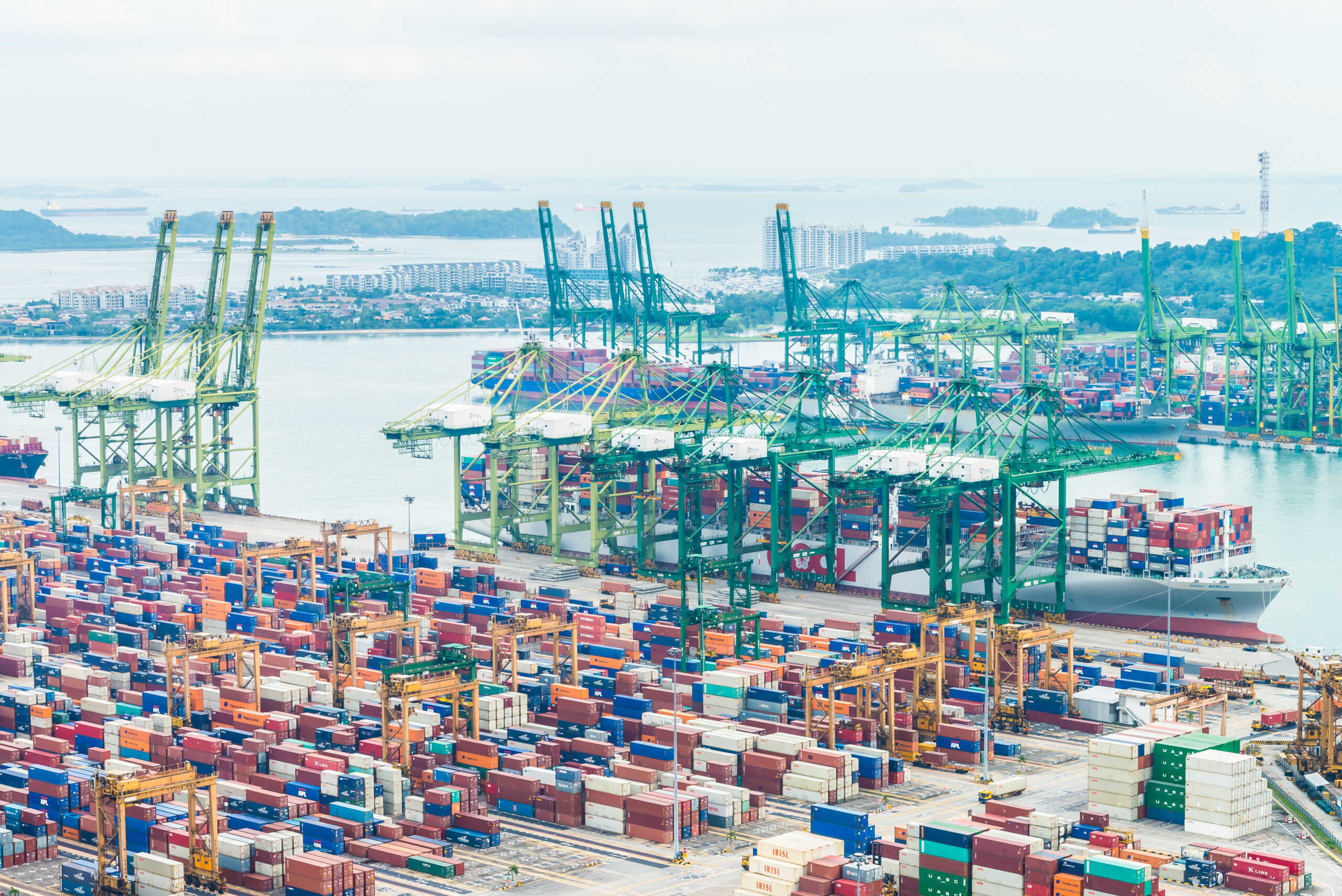 Foto muelle de mercancías visto desde arriba
